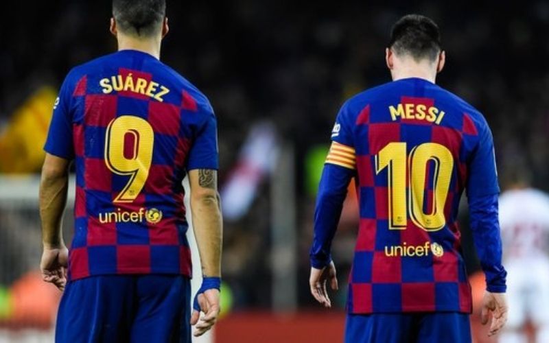 4-legendes-qui-nont-pas-ete-respectees-par-le-FC-Barcelone