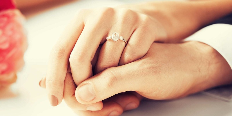 5-minutes-apres-ses-fiancailles-il-se-noie-sous-les-yeux-de-sa-compagne