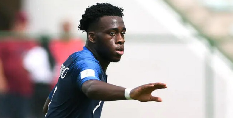 7PSG-le-successeur-dEdinson-Cavani-deja-trouve