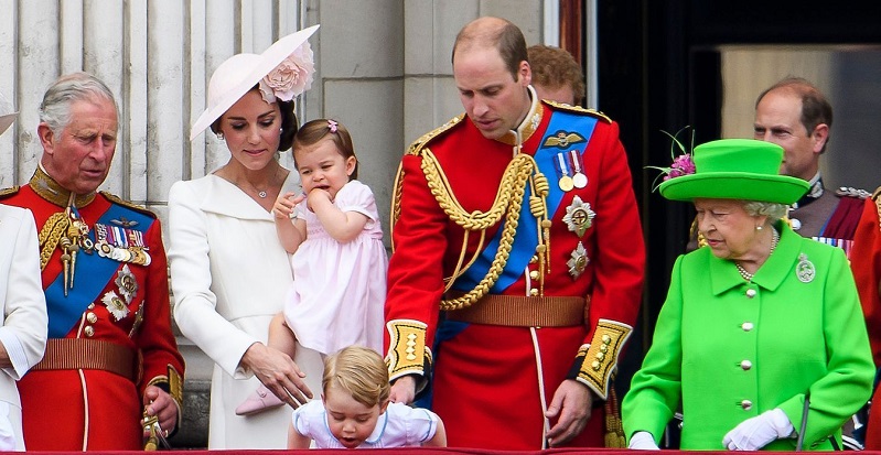 Abdication-de-la-reine-Elisabeth-II-le-Prince-William-en-bonne-grace