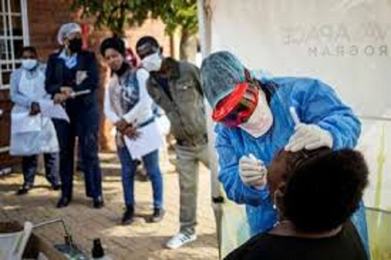 Afrique-du-Sud-Covid-19-le-couvre-feu-a-nouveau-instaure