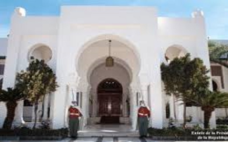 Algerie-des-escrocs-se-faisaient-passer-pour-des-fonctionnaires-de-la-presidence