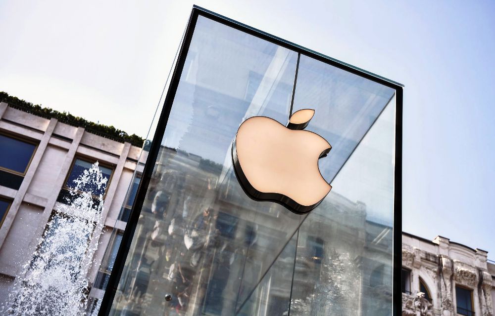 Apple-pese-desormais-plus-de-1000-milliards-de-dollars-plus-que-le-PIB-de-la-Suisse-ou-de-lArabie-Saoudite