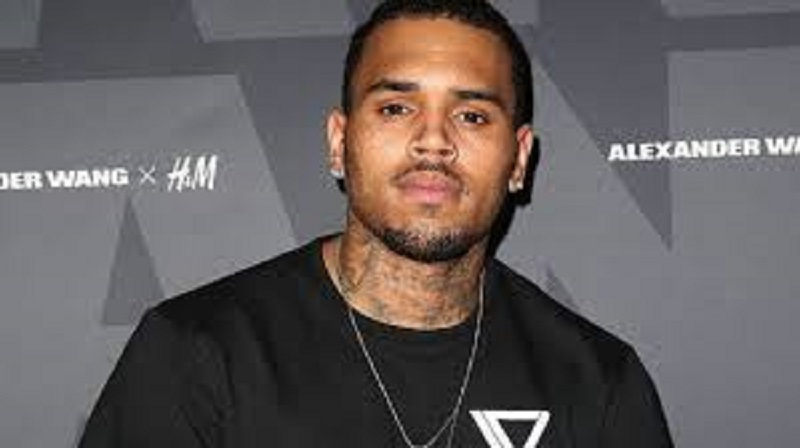 Apres-Cardi-B-Chris-Brown-debarque-aussi-sur-OnlyFans