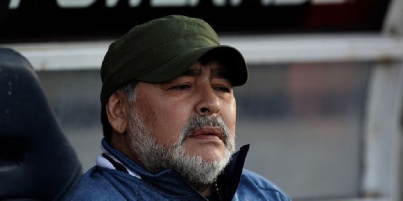 Argentine-Diego-Maradona-opere-avec-succes-au-cerveau