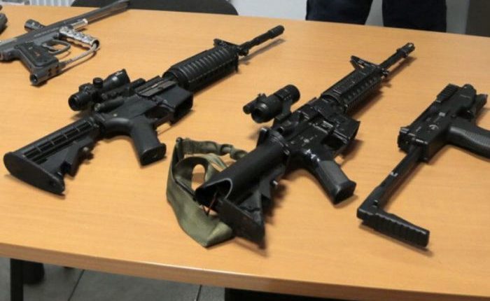 Armes-saisies-700x430