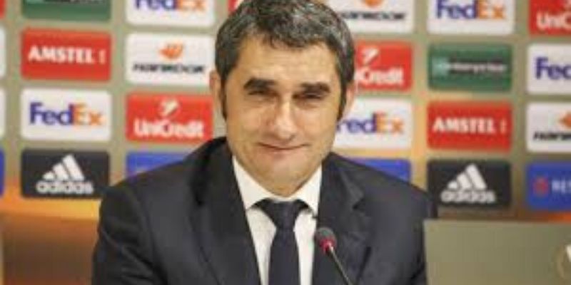 BARCA-Ernesto-Valverde-ne-compte-pas-demissionner-malgre-la-defaite