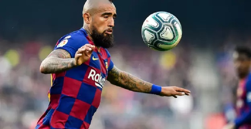 Barcelone-Un-dossier-a-72-milliards-FCFA-facilite-par-Arturo-Vidal