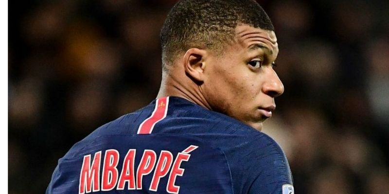 Barnes-doute-Mbappe-a-Liverpool-sera-t-il-aussi-efficace-que-Mane-et-Salah