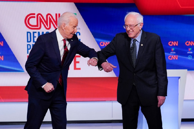 Biden-et-Sanders-a-la-maison-la-curieuse-fin-des-primaires-a-lheure-du-coronavirus
