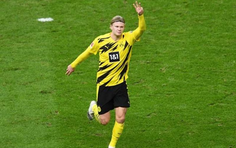 Borussia-Dortmund-le-prix-dErling-Haaland-affole-le-marche