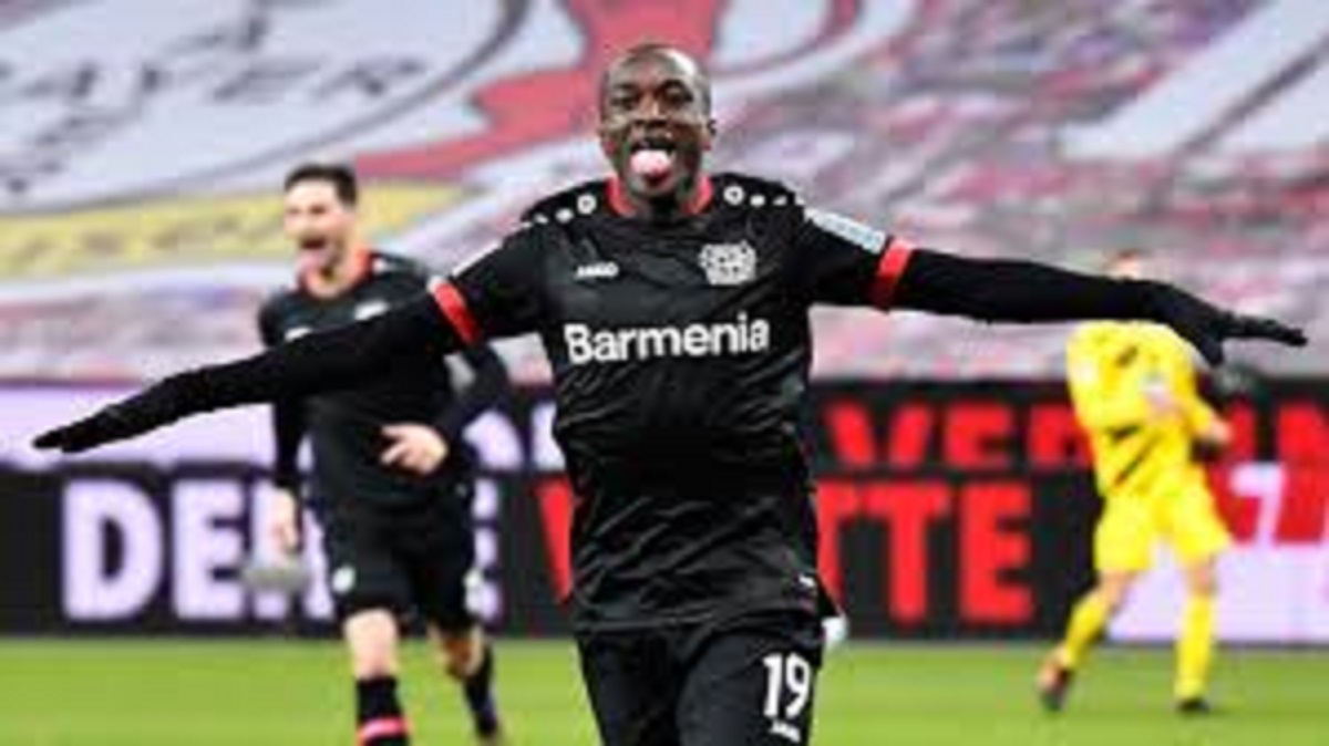 Bundesliga-Leverkusen-domine-le-choc-contre-Dortmund
