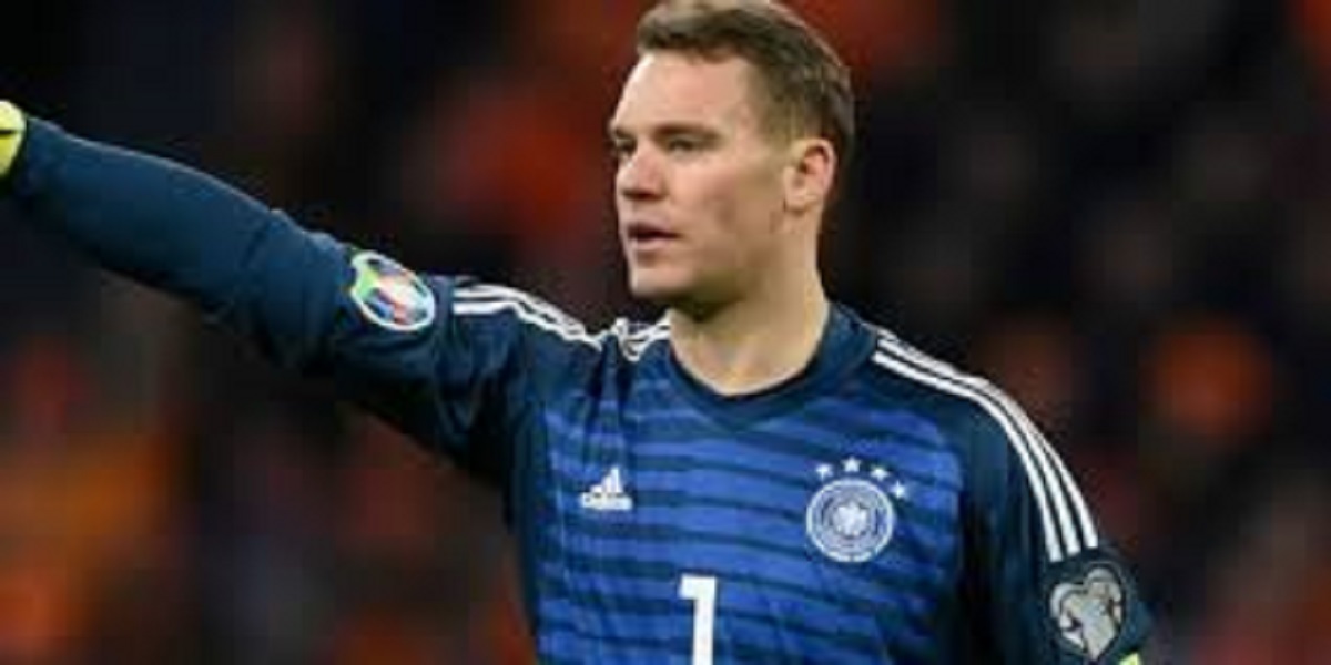 Bundesliga-Manuel-Neuer-designe-joueur-allemand-de-lannee