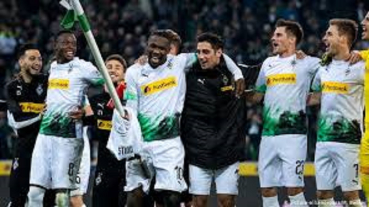 Bundesliga-le-Bayern-sincline-face-a-MGladbach