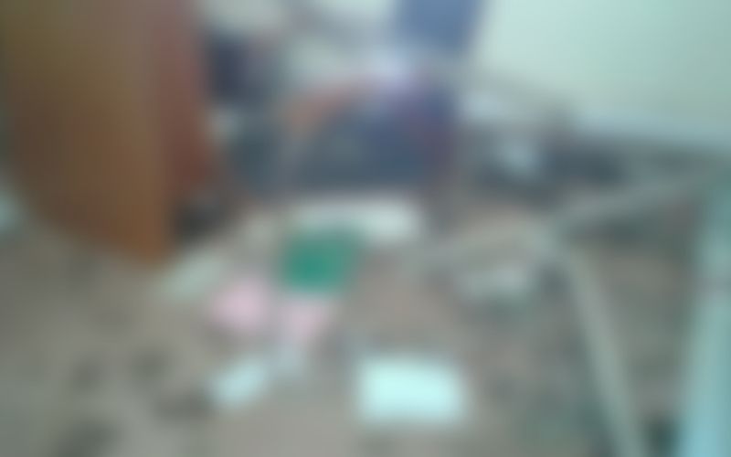 CAN-2019-des-jeunes-Guineens-en-colere-vandalisent-le-siege-de-la-compagnie-delectricite-apres-un-delestage
