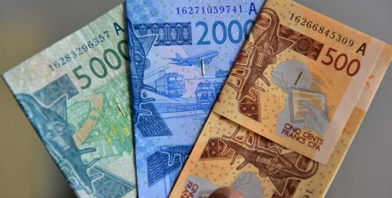 CEDEAO-les-noms-et-symboles-de-la-future-monnaie-unique-en-discussion-a-Abidjan