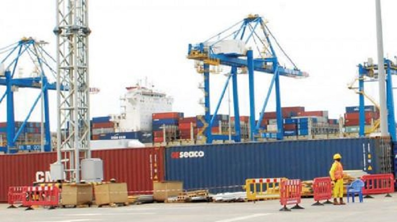 Cameroun-le-port-de-Douala-compte-creer-une-filiale-dediee-a-la-production-de-leau-potable-et-la-defense-contre-lincendie