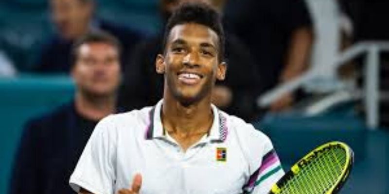 Canada-le-tennisman-Felix-Auger-Aliassime-sengage-pour-leducation-au-Togo