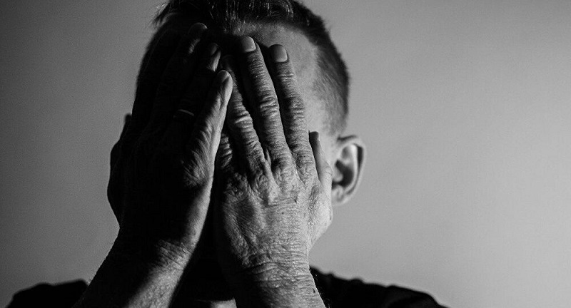 Cet-homme-droguait-sa-femme-pour-inviter-des-inconnus-a-la-violer-et-filmer-leurs-actes