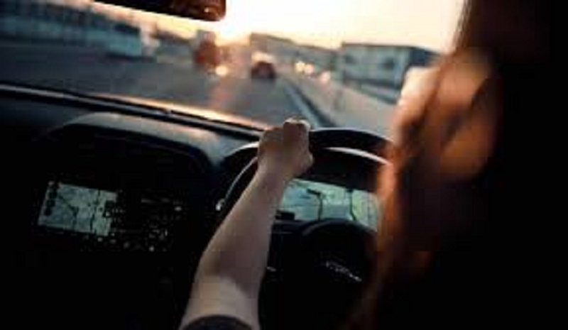 Cette-mauvaise-habitude-en-voiture-a-bouleverse-sa-vie