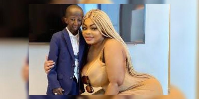 Cette-photo-dEudoxie-Yao-et-Koffi-Olomide-qui-rend-fou-Grand-P-photo
