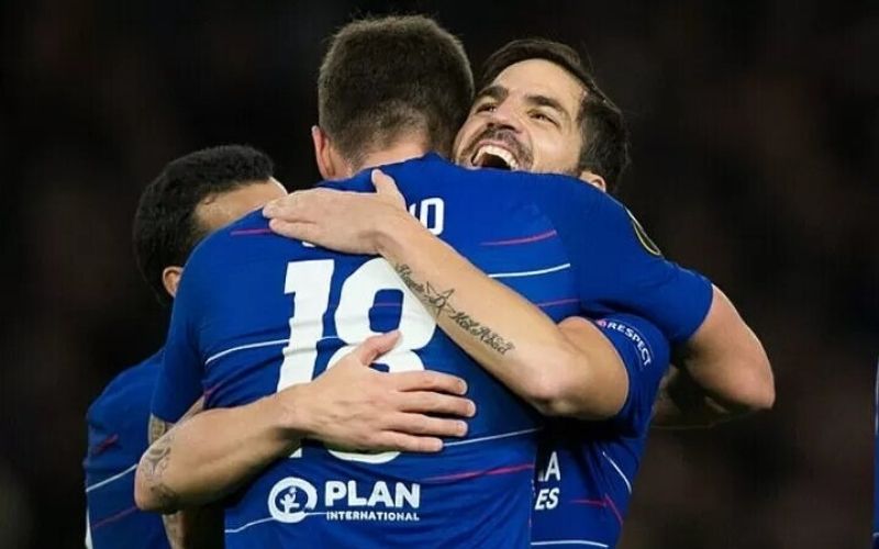 Chelsea-Fabregas-envoie-un-message-fort-a-Olivier-Giroud