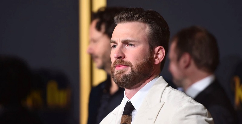 Chris-Evans-a-trouve-le-moyen-de-rire-de-son-erreur-de-dick-pic