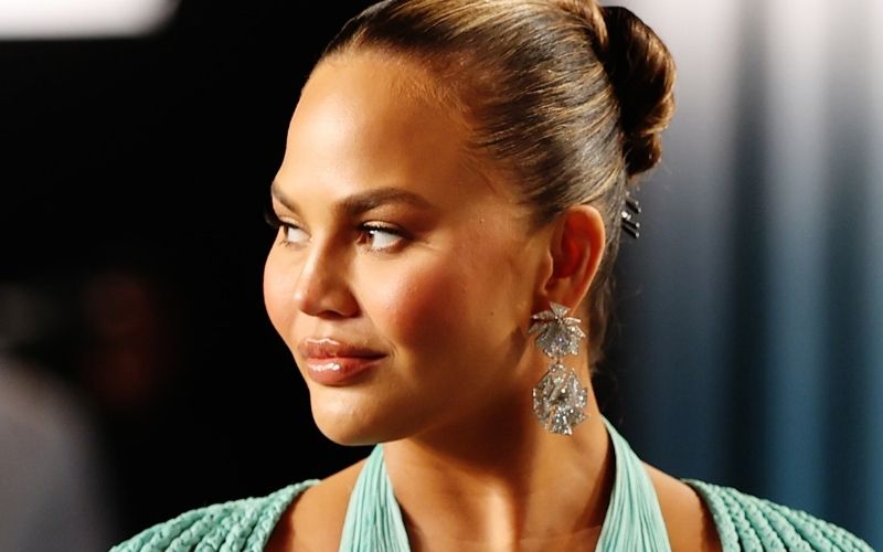 Chrissy-Teigen-en-pleine-depression-elle-na-pas-surmonte-sa-fausse-couche
