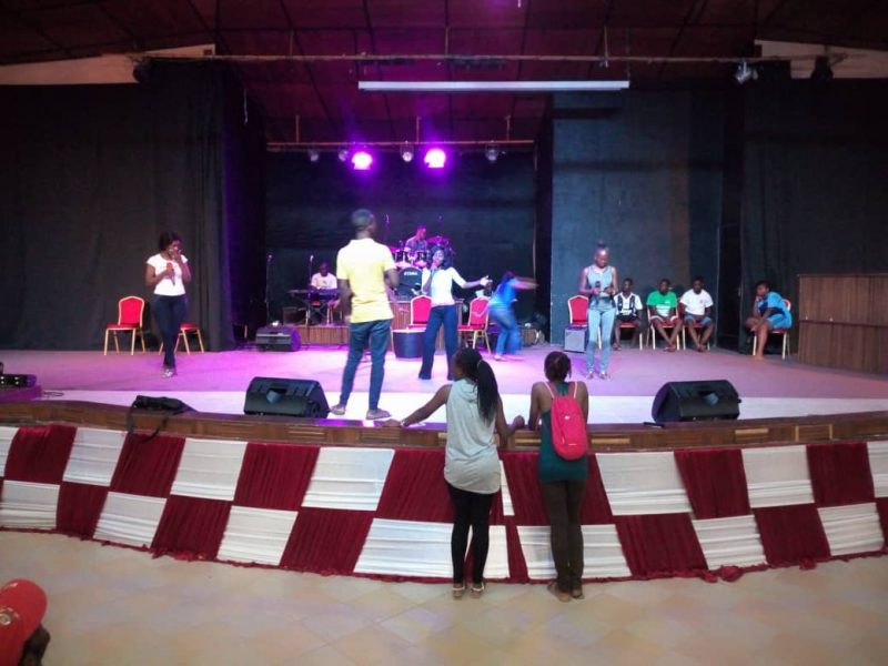 Comédie musicale Lumen Valley de la lumière pour les jeunes du Togo (1)