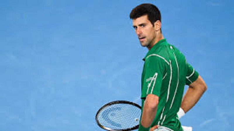 Confinement-Djokovic-et-sa-femme-sessayent-au-yoga