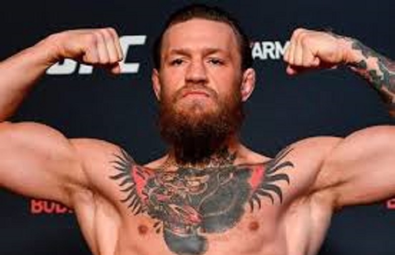 Conor-McGregor-signe-son-enieme-retour