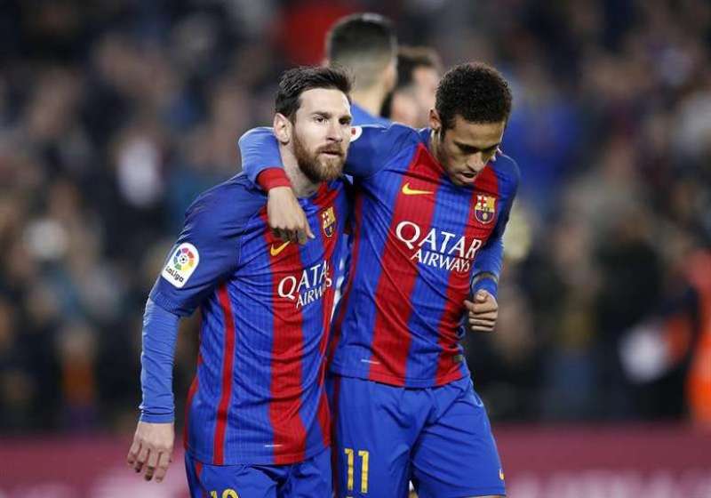 Copa-America-le-beau-geste-de-Neymar-envers-Messi-apres-la-defaite-de-lArgentine-face-au-Bresil