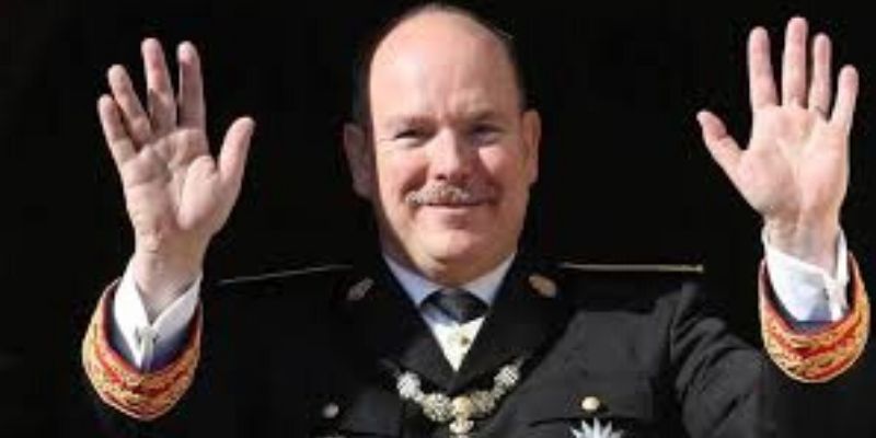 Coronavirus-Albert-II-de-Monaco-est-gueri-mais-va-rester-confine