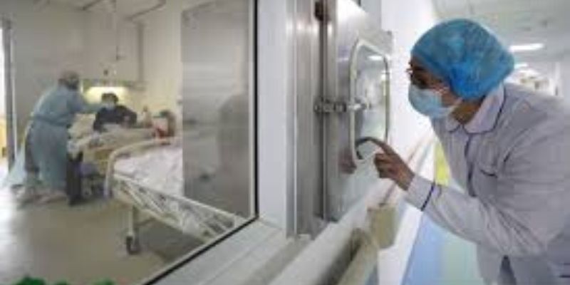 Coronavirus-la-France-enregistre-son-premier-deces