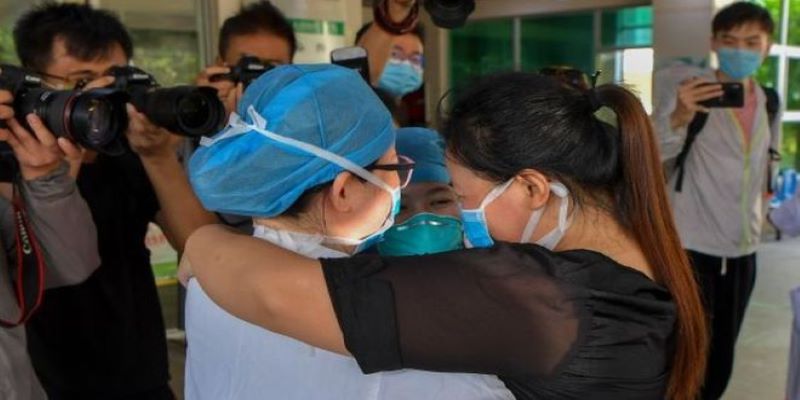 Coronavirus-les-5-personnes-qui-ont-vaincu-la-pandemie