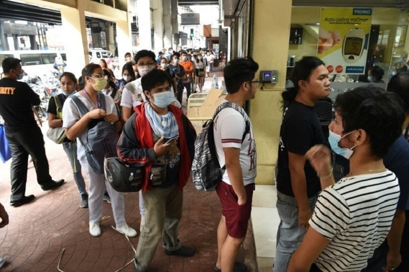 Coronavirus-un-premier-deces-signale-en-dehors-de-la-Chine