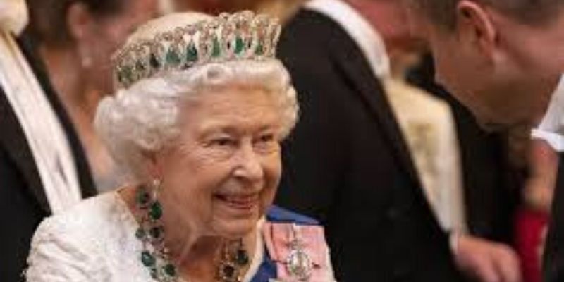 Coronavirus-une-decision-radicale-est-prise-pour-proteger-la-reine-Elizabeth-II