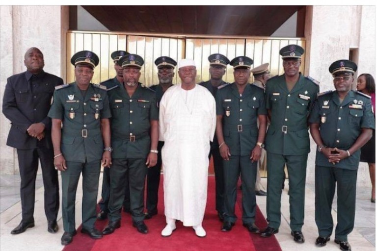 Cote-dIvoire-Apres-avoir-chasse-Soro-Ouattara-convoque-ses-ex-chefs-de-guerre