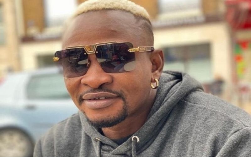 Cote-dIvoire-Dj-Ramatoulaye-lhumoriste-celebre-un-heureux-evenement-video