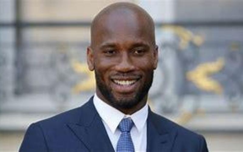 Cote-dIvoire-Drogba-finalement-candidat-a-la-presidence-de-la-FIF