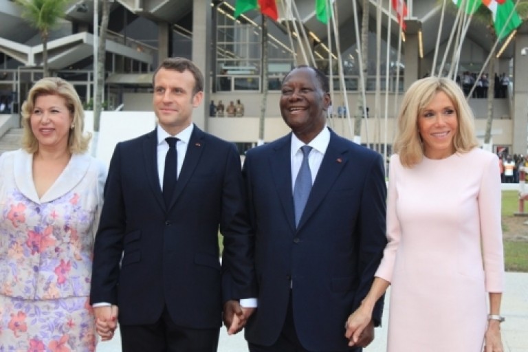 Cote-dIvoire-Emmanuel-Macron-fait-citoyen-honneur-de-la-ville-dAbidjan