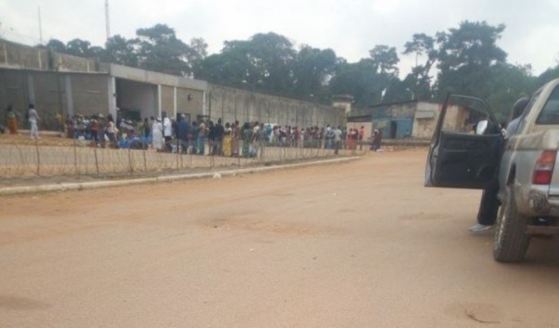 Cote-dIvoire-en-route-pour-la-prison-6-detenus-sechappent-dun-fourgon