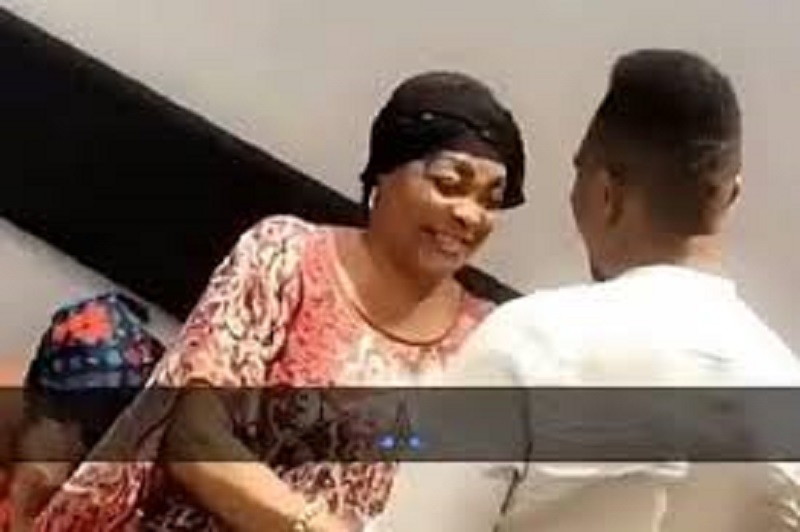Cote-dIvoire-le-passage-de-Samuel-Etoo-divise-la-famille-de-DJ-Arafat