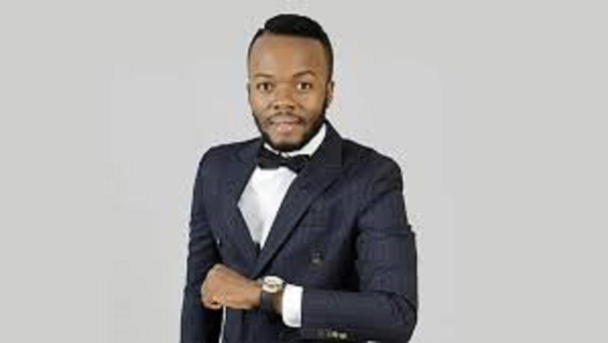 Cote-dIvoire-que-fait-DJ-Kerozen-avec-7-filles-vierges-photo