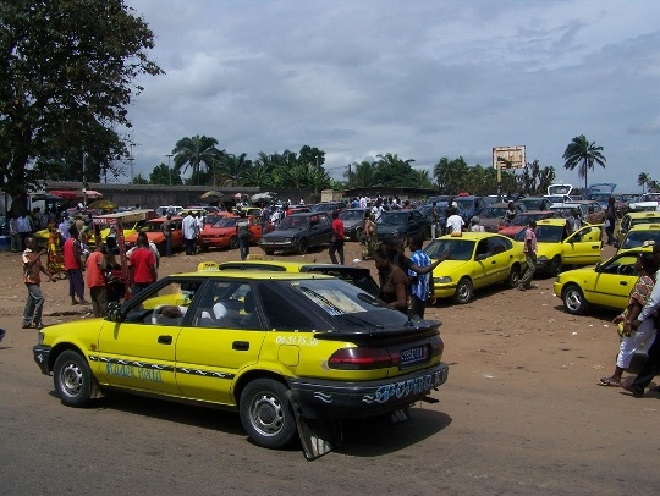 Cote-dIvoire-un-taximan-ecope-de-6-mois-de-prison-ferme-pour-incivisme