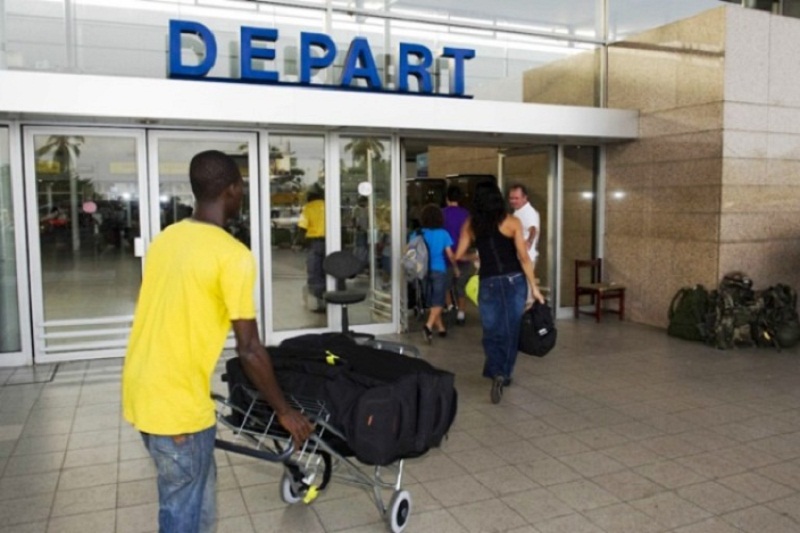 Cote-dIvoireGrosse-frayeur-a-laeroport-FHB-dc-au-lendemain-de-la-fete-de-lindependance-ce-qui-sest-passe
