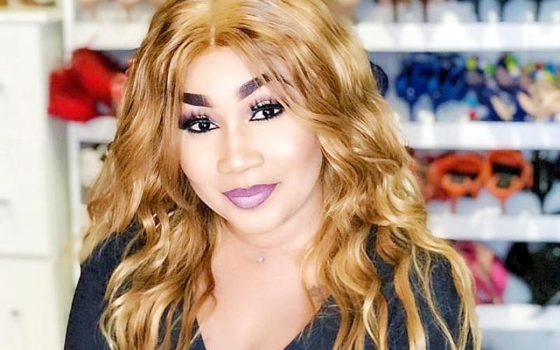 Cote-divoire-Les-lifeuses-Emma-Lohoues-devoile-un-extrait-de-la-telerealite