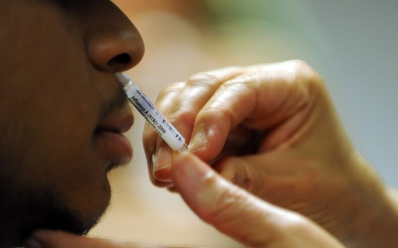 Covid-19-La-Chine-debute-les-essais-pour-un-vaccin-a-pulverisation-nasale