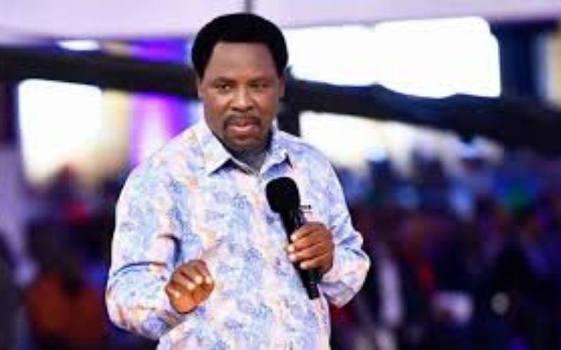 Covid-19-Trump-teste-positif-la-reaction-du-pasteur-T.B.-Joshua