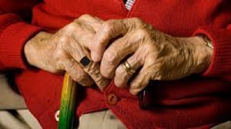 Covid-19-la-Suede-accusee-davoir-laisse-mourir-les-personnes-agees